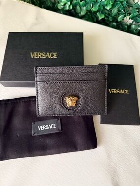 Versace Black Leather Medusa Card Holder Brand New!